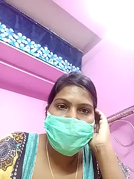 Snapshot of HEENA_STRIP chatting on 18, 9, 2025 HEENA STRIP online show from 18, 9, 2025
