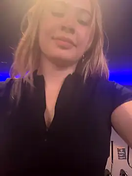 Snapshot of IamCatalina888 chatting on 30, 9, 2025 IamCatalina888 online show from 30, 9, 2025