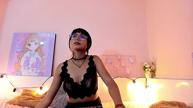 Snapshot of Lola_Purple chatting on 28, 9, 2025 Lola Purple online show from 28, 9, 2025