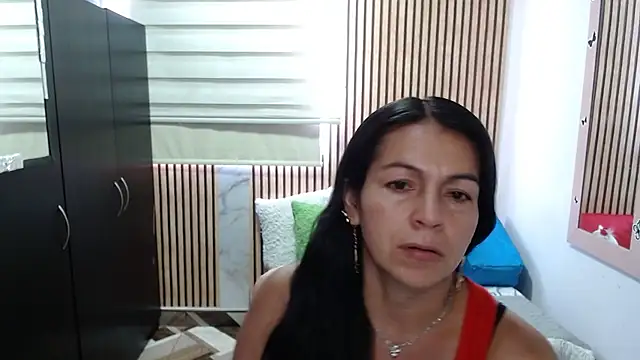 camilavargas  online show from 25, 5, 2026