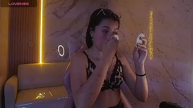 sophiadoll tf online show from 23, 5, 2026