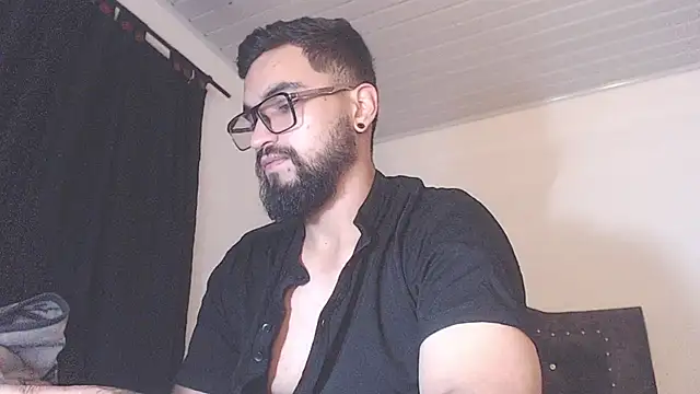 Snapshot of Chrys_harris77 chatting on 18, 3, 2026 Chrys harris77 online show from 18, 3, 2026