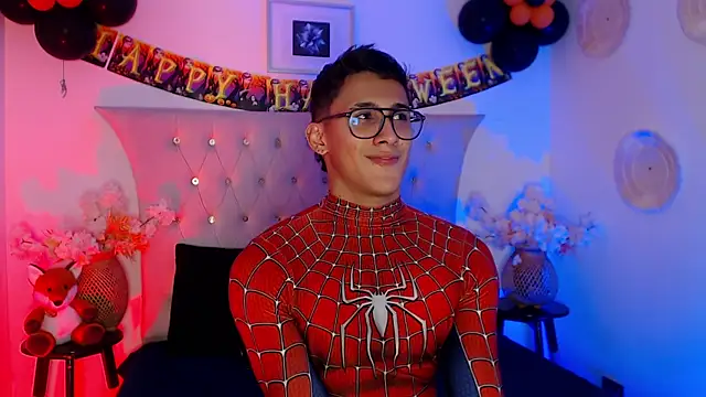 SalvadorFit online show from 13, 10, 2025