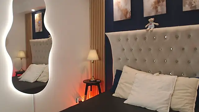 Snapshot of SalvadorFit chatting on 22, 2, 2026 SalvadorFit online show from 22, 2, 2026