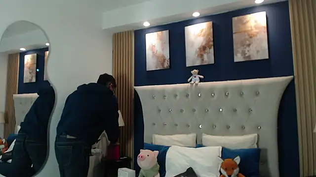 Snapshot of SalvadorFit chatting on 23, 2, 2026 SalvadorFit online show from 23, 2, 2026