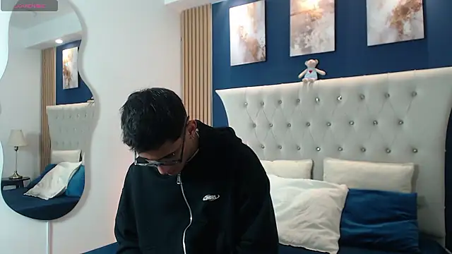 Snapshot of SalvadorFit chatting on 23, 3, 2026 SalvadorFit online show from 23, 3, 2026