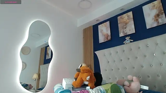 Snapshot of SalvadorFit chatting on 24, 3, 2026 SalvadorFit online show from 24, 3, 2026