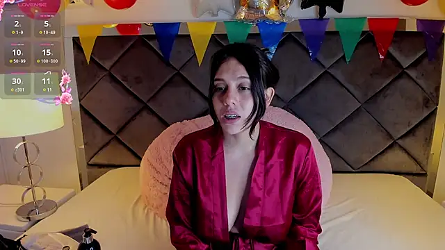 Snapshot of MeganMyerss_ chatting on 27, 9, 2025 MeganMyerss  online show from 27, 9, 2025