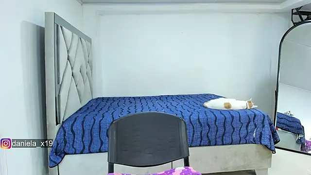 Daniela x19 online show from 11, 10, 2025