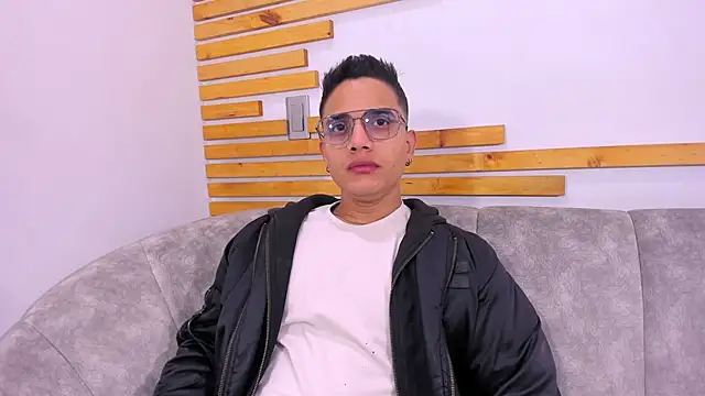 axel vega online show from 8, 10, 2025