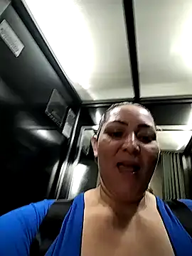 Lunita86 online show from 3, 11, 2025