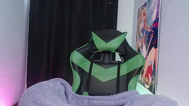 Snapshot of queen_salomme chatting on 27, 9, 2025 queen salomme online show from 27, 9, 2025