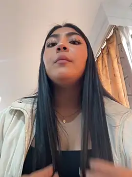 Violettabloom  online show from 21, 10, 2025