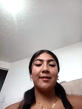 Violettabloom  online show from 18, 11, 2025