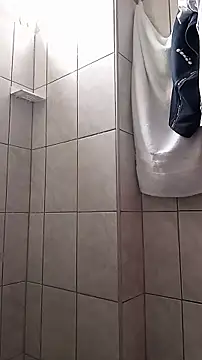 Snapshot of supguyLat chatting on 21, 3, 2026 supguyLat online show from 21, 3, 2026