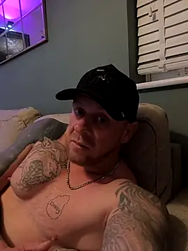 Snapshot of jokerandharley2crazy chatting on 21, 9, 2025 jokerandharley2crazy online show from 21, 9, 2025
