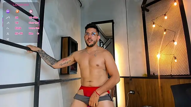 Snapshot of DomnGrey chatting on 17, 9, 2025 DomnGrey online show from 17, 9, 2025
