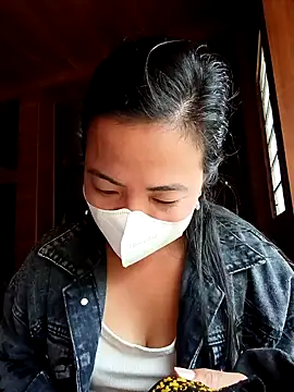 Snapshot of tulipsexy chatting on 19, 9, 2025 tulipsexy online show from 19, 9, 2025