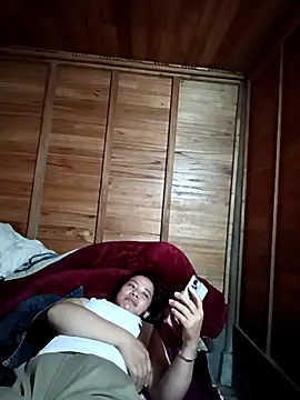 Snapshot of tulipsexy chatting on 24, 9, 2025 tulipsexy online show from 24, 9, 2025