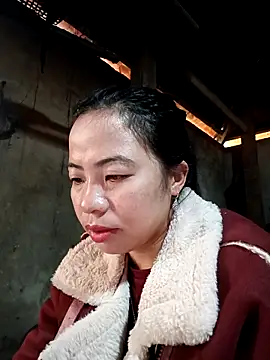 Snapshot of tulipsexy chatting on 23, 12, 2025 tulipsexy online show from 23, 12, 2025