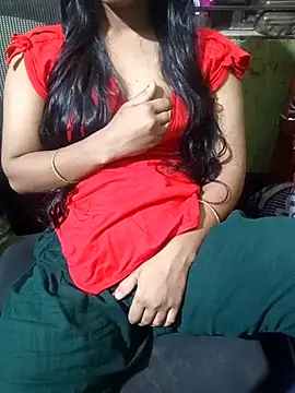 Snapshot of Cute_Couple59 chatting on 17, 10, 2025 Cute Couple59 online show from 17, 10, 2025