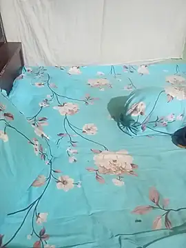 Snapshot of Cute_Couple59 chatting on 1, 11, 2025 Cute Couple59 online show from 1, 11, 2025