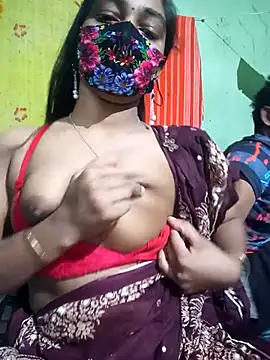 Snapshot of Cute_Couple59 chatting on 3, 12, 2025 Cute Couple59 online show from 3, 12, 2025