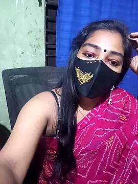 Snapshot of Cute_Couple59 chatting on 18, 12, 2025 Cute Couple59 online show from 18, 12, 2025