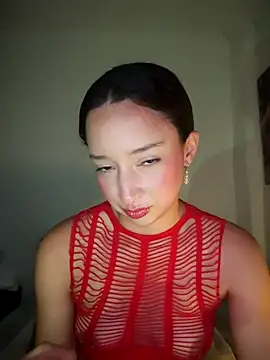 Snapshot of Vale_stone_ chatting on 11, 4, 2026 Vale stone online show from 11, 4, 2026