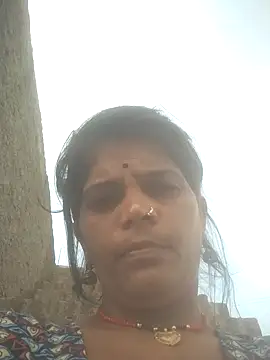 Snapshot of Hott_cutgirl chatting on 2, 10, 2025 Hott cutgirl online show from 2, 10, 2025