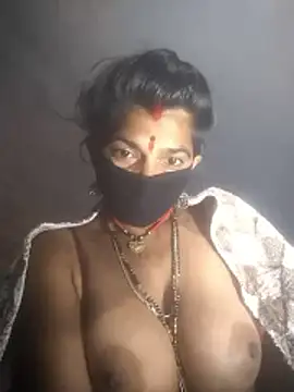 Snapshot of Hott_cutgirl chatting on 17, 12, 2025 Hott cutgirl online show from 17, 12, 2025