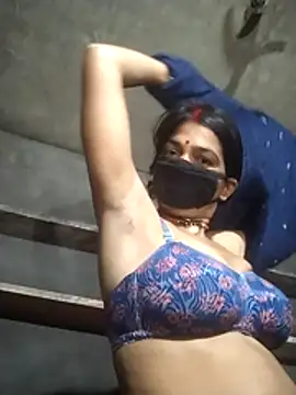 Snapshot of Hott_cutgirl chatting on 8, 1, 2026 Hott cutgirl online show from 8, 1, 2026