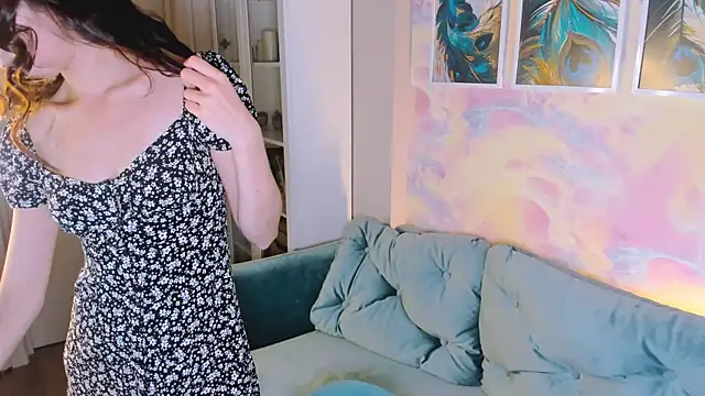 Snapshot of nancy_posh chatting on 25, 9, 2025 nancy posh online show from 25, 9, 2025