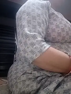 Snapshot of Jeya_thakur chatting on 1, 4, 2026 Jeya thakur online show from 1, 4, 2026