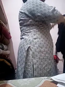 Snapshot of Jeya_thakur chatting on 2, 4, 2026 Jeya thakur online show from 2, 4, 2026