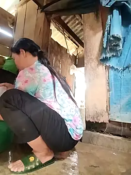 Snapshot of callistra chatting on 27, 10, 2025 callistra online show from 27, 10, 2025