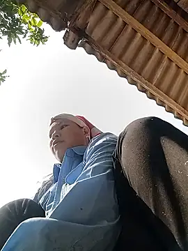 callistra online show from 1, 12, 2025