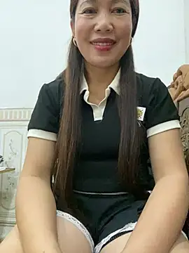 Snapshot of Milky-milk chatting on 8, 6, 2026 Milky-milk online show from 8, 6, 2026
