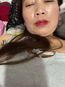 Snapshot of Milky-milk chatting on 16, 6, 2026 Milky-milk online show from 16, 6, 2026