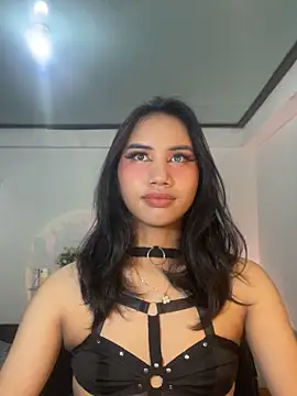 Snapshot of Divine_Goddesss chatting on 22, 9, 2025 Divine Goddesss online show from 22, 9, 2025