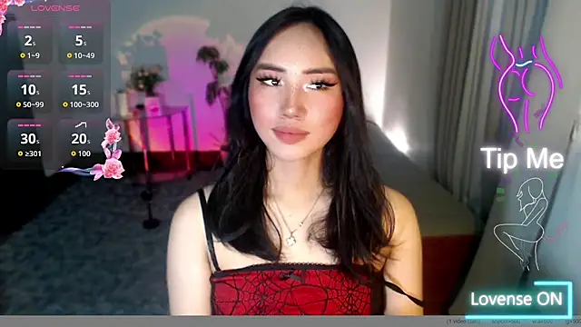 Snapshot of Divine_Goddesss chatting on 5, 11, 2025 Divine Goddesss online show from 5, 11, 2025