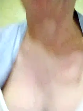 Snapshot of Alissa55552111 chatting on 30, 9, 2025 Alissa55552111 online show from 30, 9, 2025