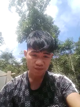 Snapshot of Nhyy_xx chatting on 18, 10, 2025 Nhyy xx online show from 18, 10, 2025