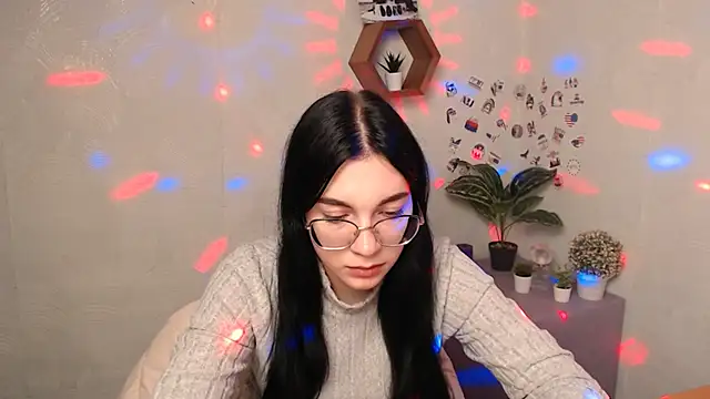 MiraBabe  online show from 6, 10, 2025