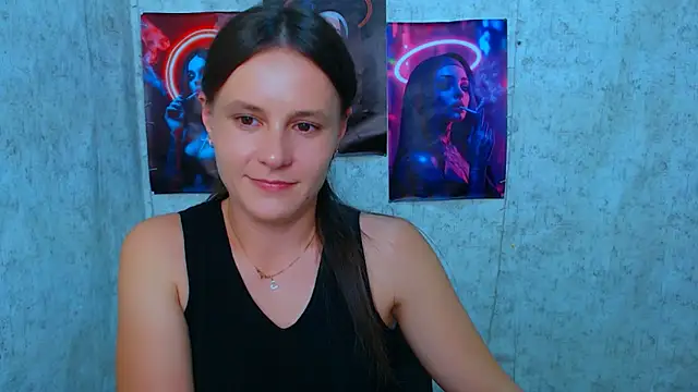 Snapshot of EvelinaMiss_ chatting on 2, 10, 2025 EvelinaMiss  online show from 2, 10, 2025