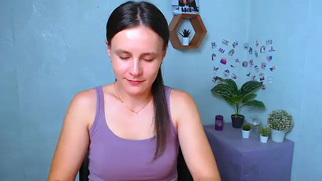 Snapshot of EvelinaMiss_ chatting on 5, 10, 2025 EvelinaMiss  online show from 5, 10, 2025