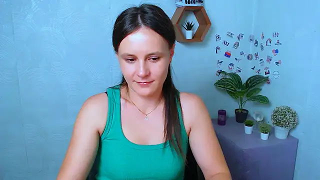 Snapshot of EvelinaMiss_ chatting on 22, 10, 2025 EvelinaMiss  online show from 22, 10, 2025