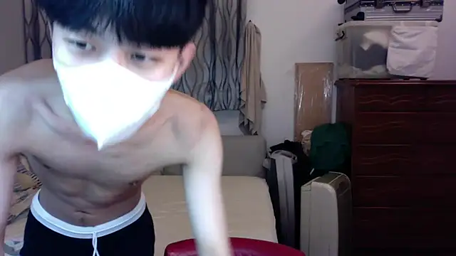 Snapshot of kai101010 chatting on 13, 11, 2025 kai101010 online show from 13, 11, 2025