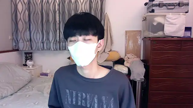 Snapshot of kai101010 chatting on 20, 12, 2025 kai101010 online show from 20, 12, 2025