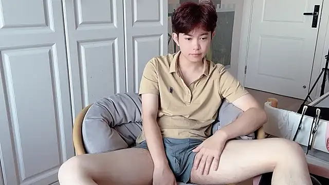 Snapshot of xlong00099 chatting on 28, 9, 2025 xlong00099 online show from 28, 9, 2025